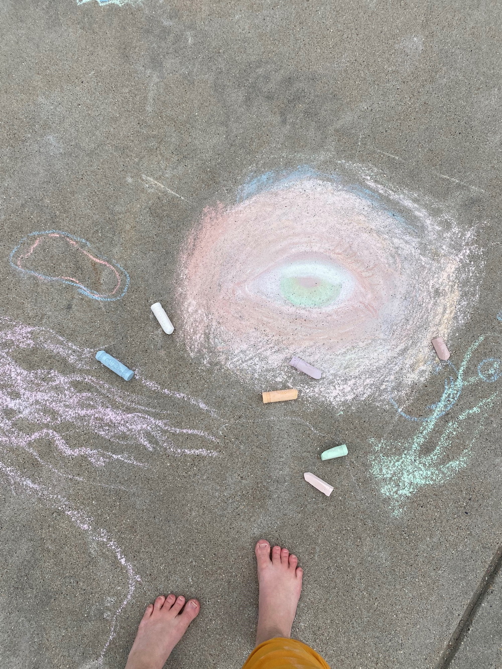 Emma's Barefoot Art