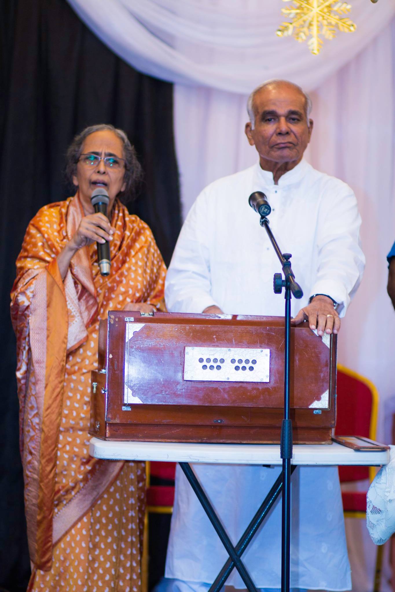 Singing the Word Together